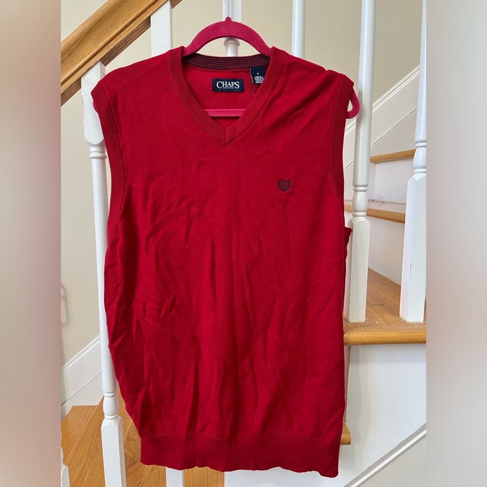 CHAPS medium red sweater vest